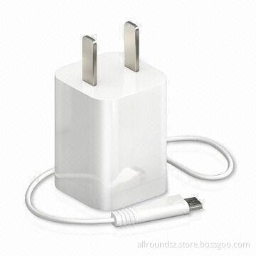 Mobile Phone Travel Charger with 4 to 12V DC Output Voltage, CE Approved